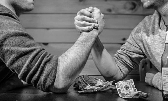 arm wrestling bar betting